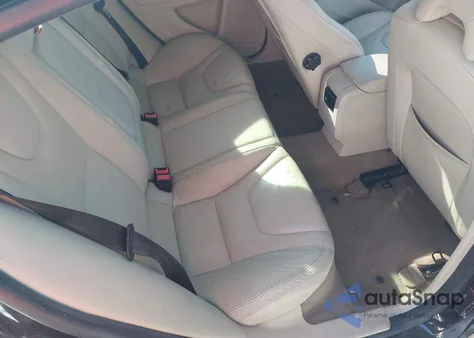 2012 Volvo S60 T5 z USA, uszkodzony, nr VIN YV1622FS3C2114716